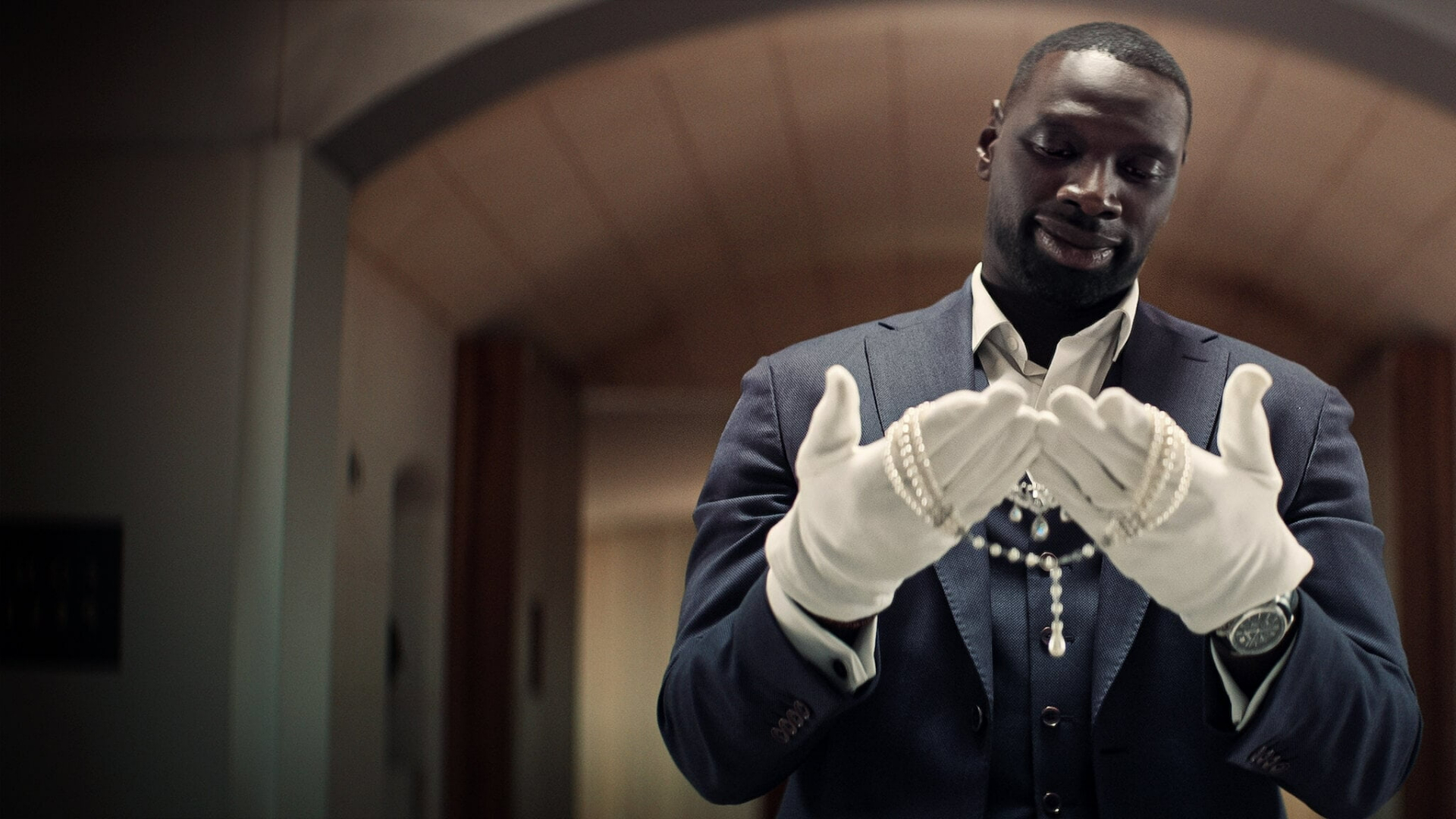 nejlepší netflix seriál v češtině lupin omar sy